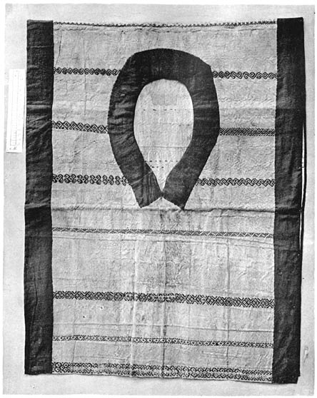 Kriegsmantel aus Baumbast.