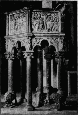 &lowast; Kanzel des Niccolo Pisano im Baptisterium zu Pisa.