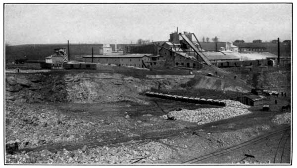 A Hydrated Lime Plant

(Courtesy of the Palmer Lime and Cement Company, York, Pa.)