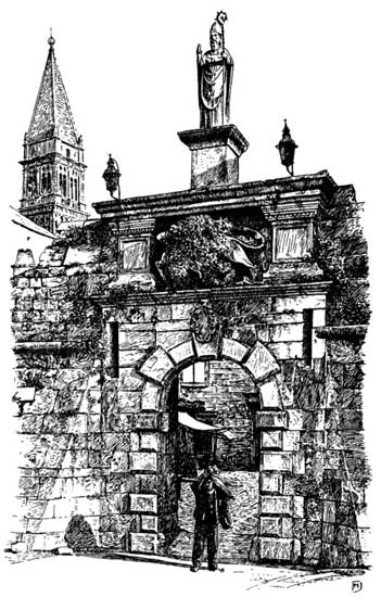 THE PORTA S. GIOVANNI, TRA�
