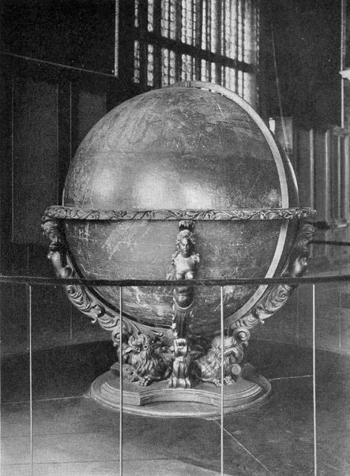 Terrestrial Globe of Silvester Amantius
Moroncelli, 1672.
