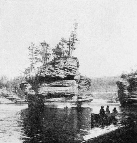 SUGAR BOWL
(Lower Dells.)