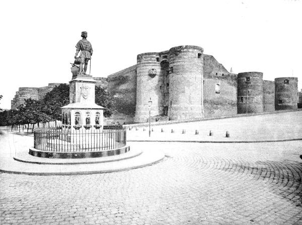 The Statue of King Ren� and the Ch�teau at Angers.